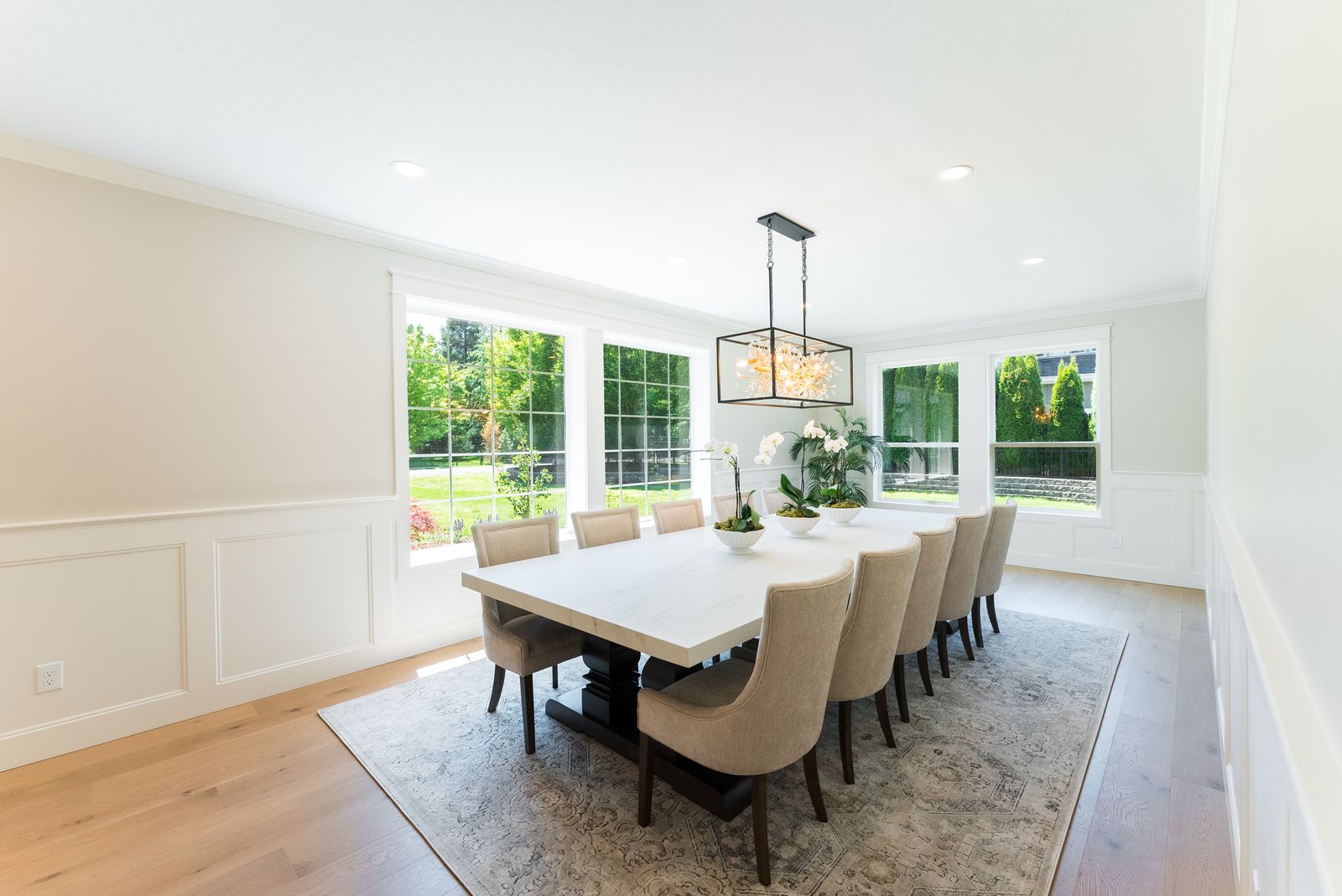 Dining room chandelier installed in a Vancouver WA home
